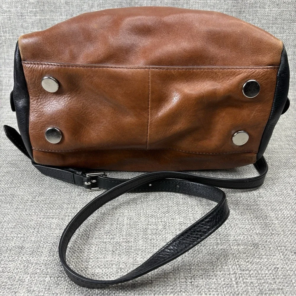 Fossil Sydney Satchel Brown Black Leather Crossbody Bag Two Tone Boho Purse
